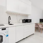شقة Bel Mare Sunrise With Balcony & Wellness Zone By Rent Like
