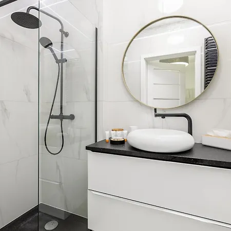 Apartment Bel Mare Sunrise With Balcony & Wellness Zone By Rent Like *