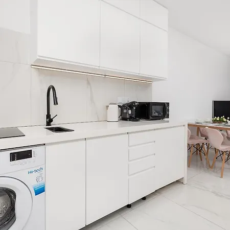 Apartmán Bel Mare Sunrise With Balcony & Wellness Zone By Rent Like