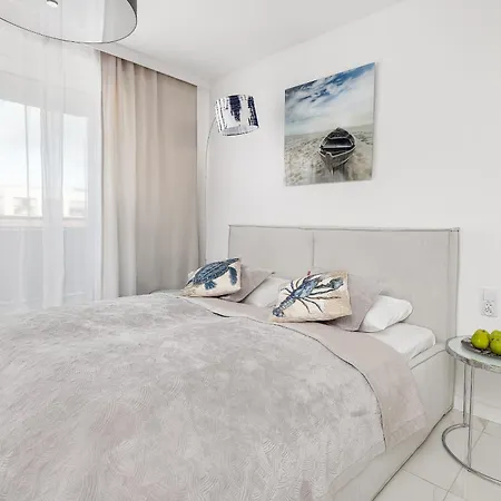 Apartment Bel Mare Sunrise With Balcony & Wellness Zone By Rent Like *